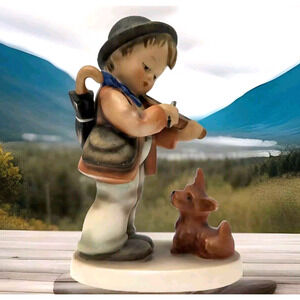 VTG HUMMEL GOEBEL TMK-3 W. Germany 1960's Puppy Love 5 inch Porcelain Figurine